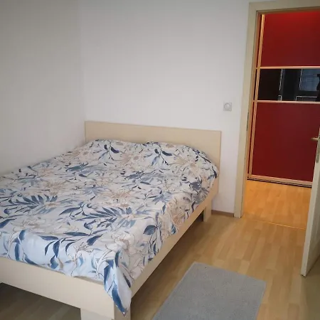 Bright And Sunny * 斯科普里